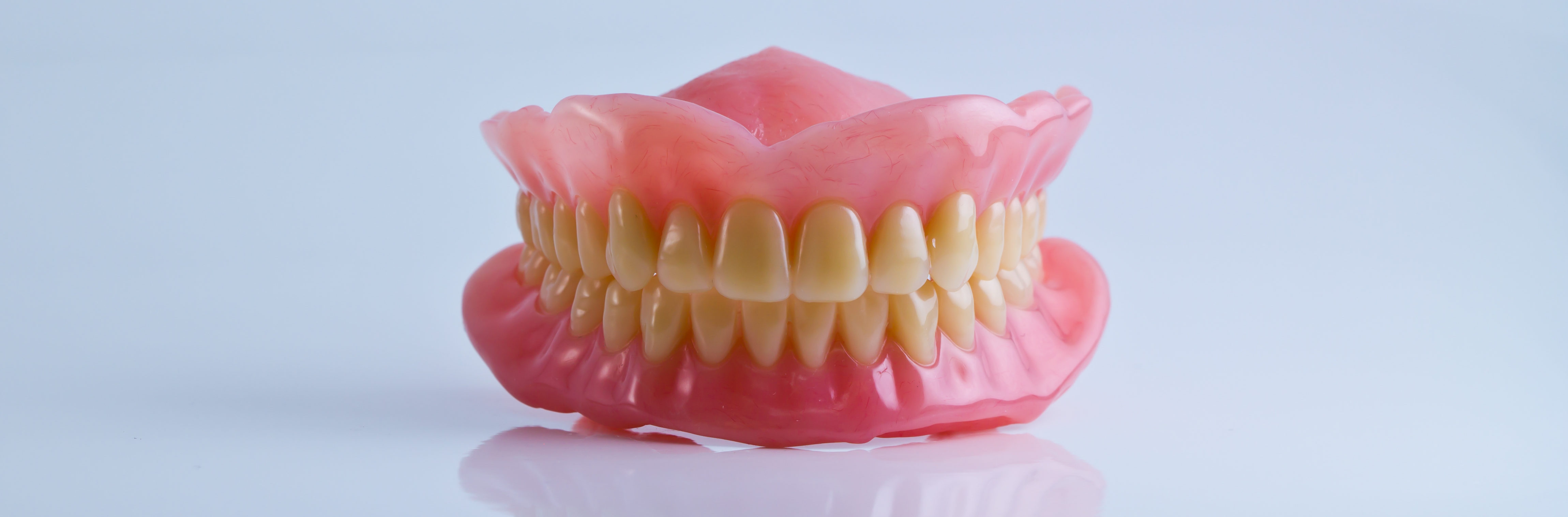 Τεχνητές Οδοντοστοιχίες