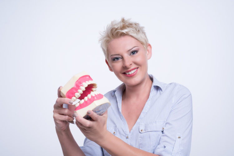 Teeth Whitening: How it Works and What it Costs in Heraklion Crete